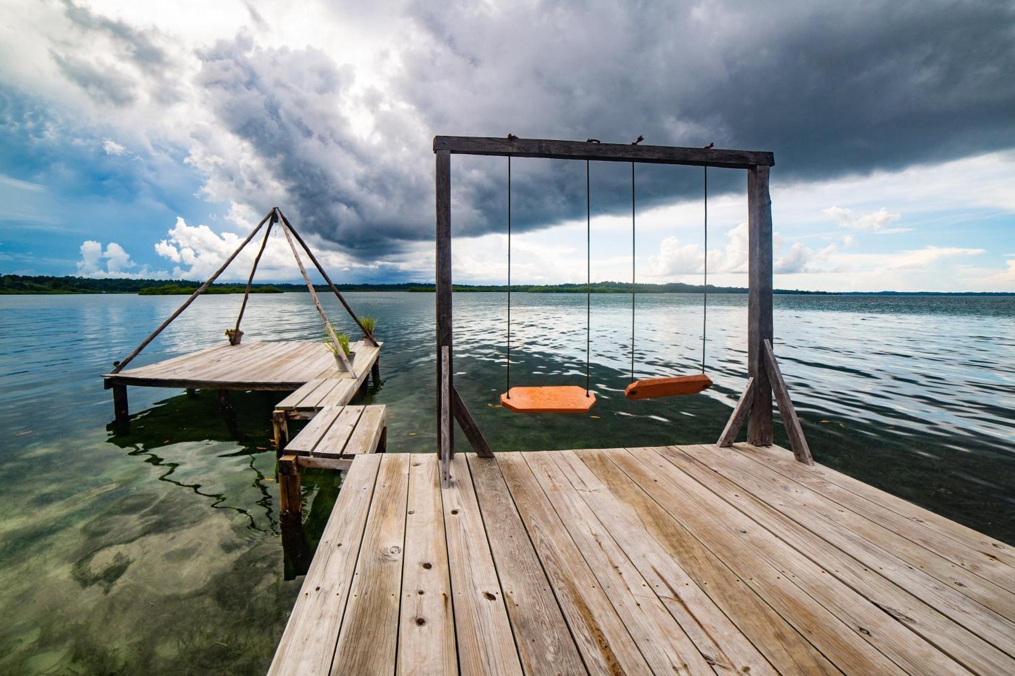 Urraca Monkey Island Eco Resort (Adults Only) Punta Laurel المظهر الخارجي الصورة